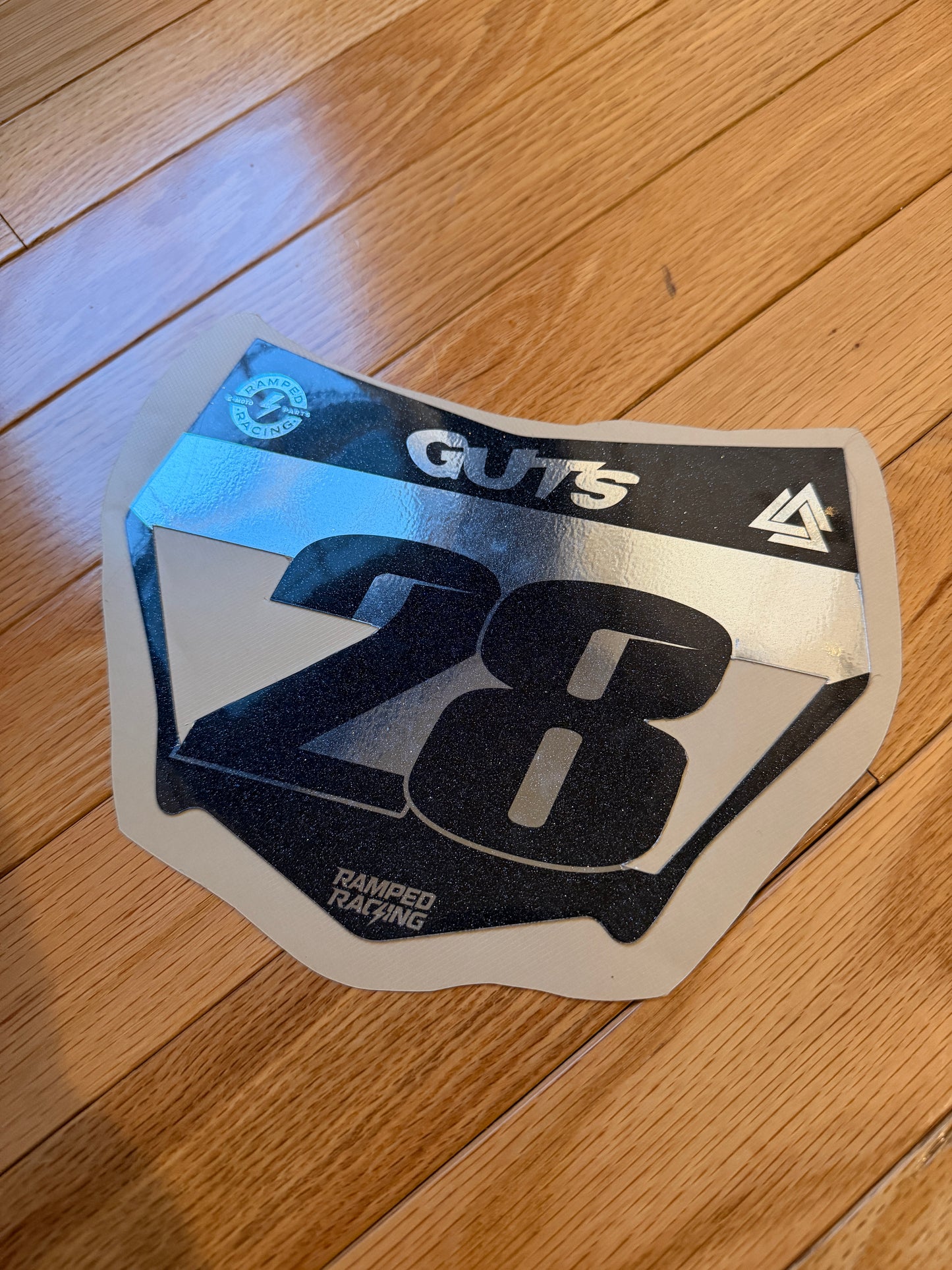 Chrome/Sparkle #28 Motocutz (Pre Vented)