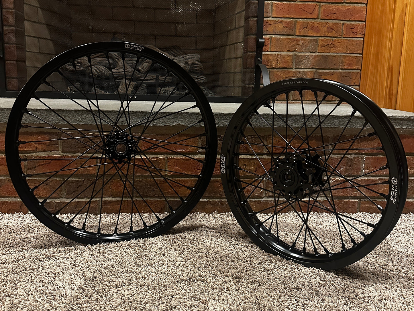 16/19 Wheel Set for Vetra Blazer / Arctic Leopard XE Pro and XE Pro s (No Tires)