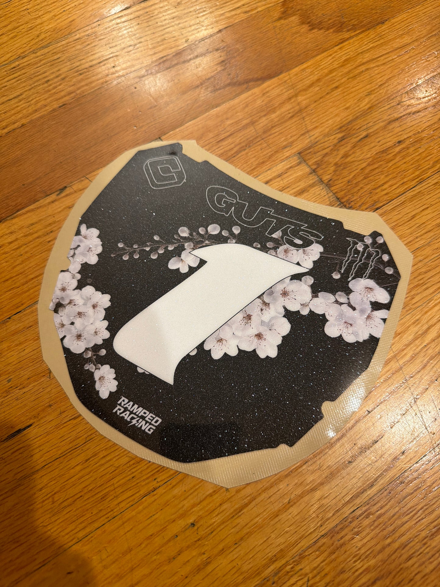 White/S sparkle #1 Odi