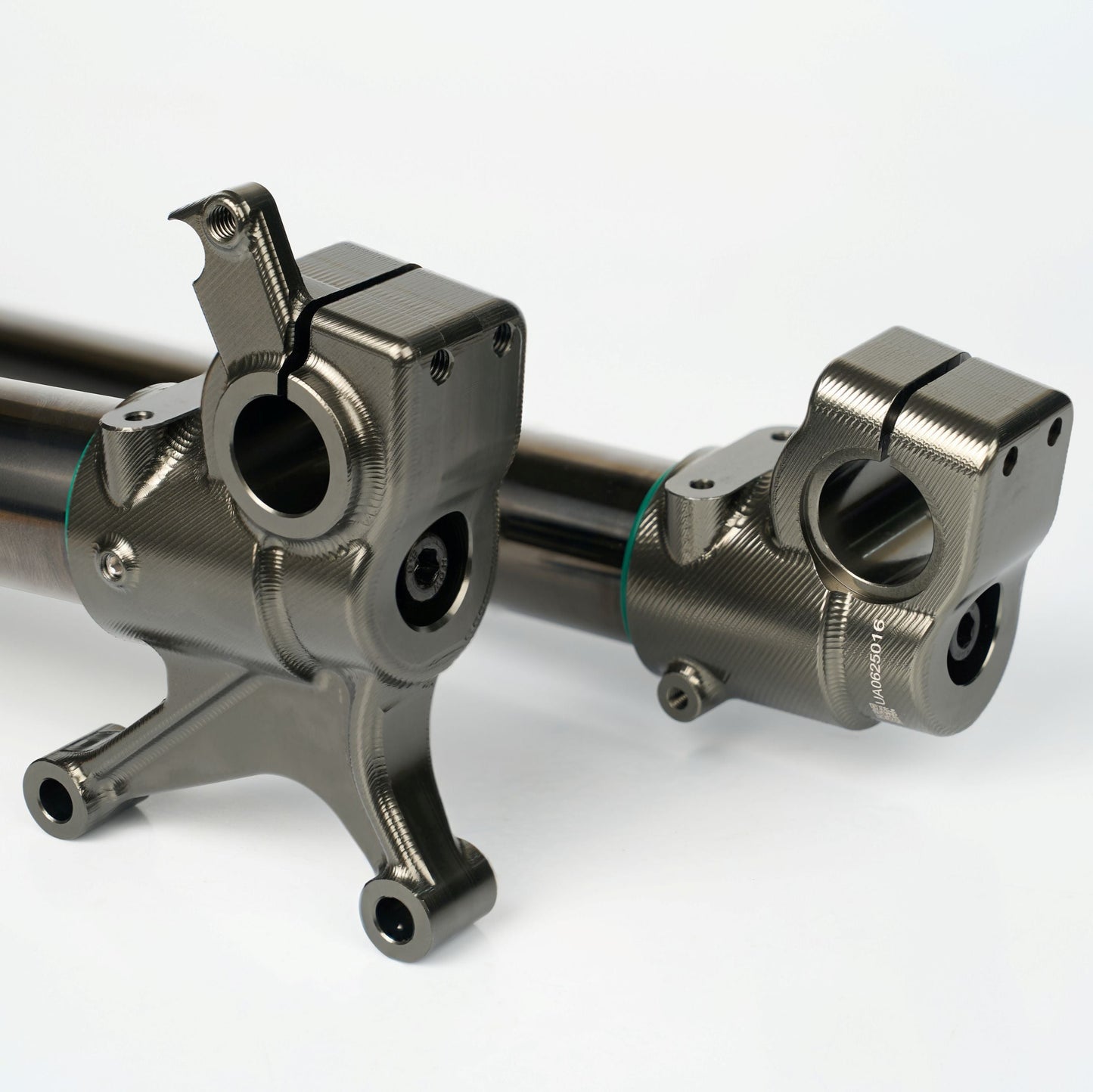 TRAXION | 260mm Travel - Surron Ultra Bee